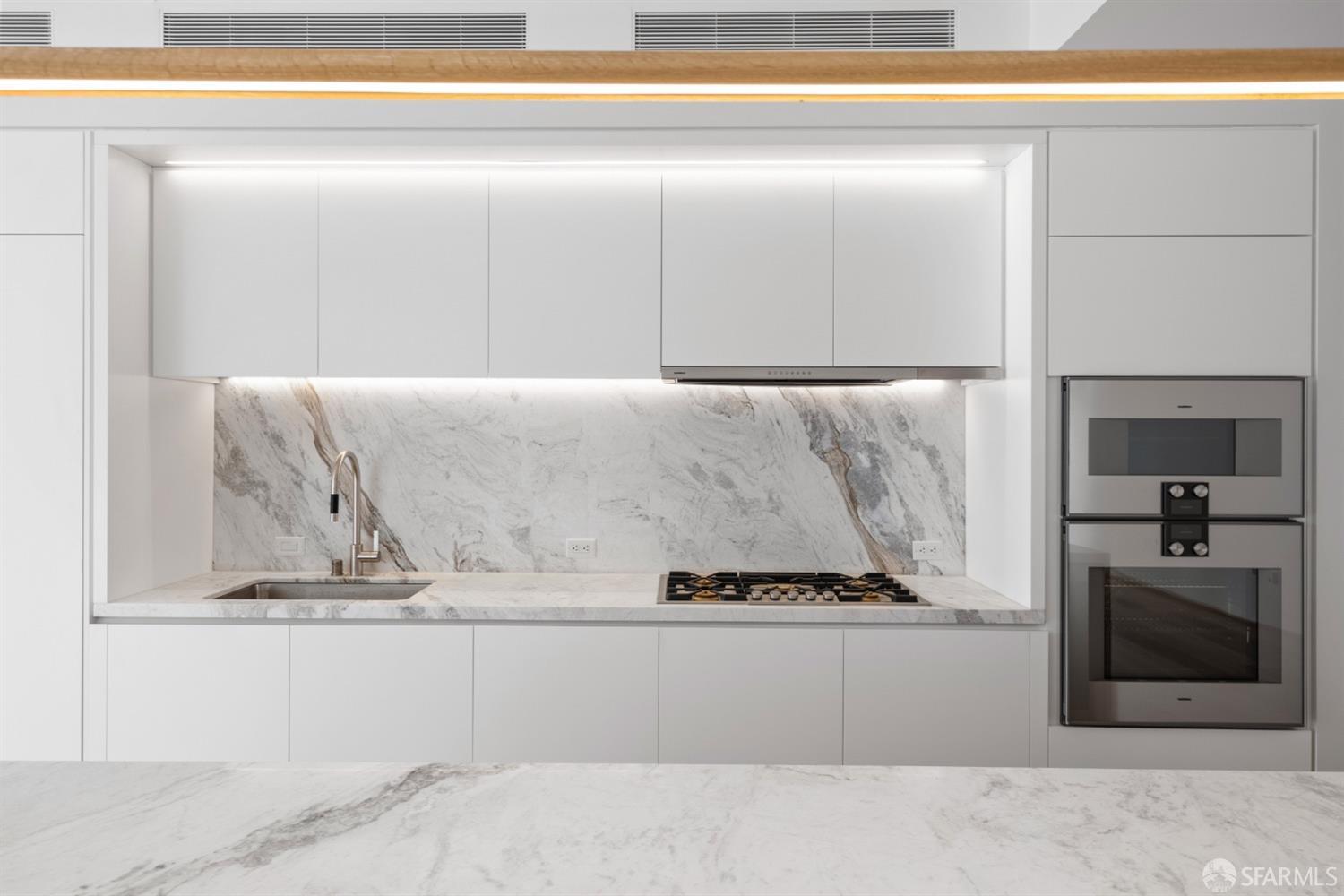 1 Steuart Lane #1903 - Photo 5