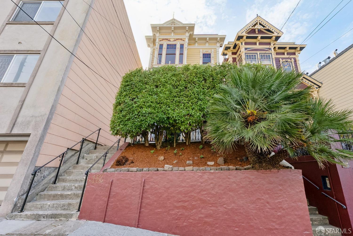 4329 20th Street - Photo 2
