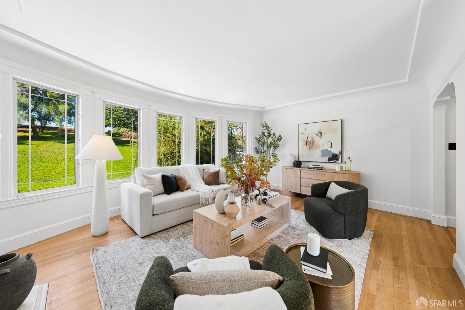 203 Holly Park Circle - Photo 3