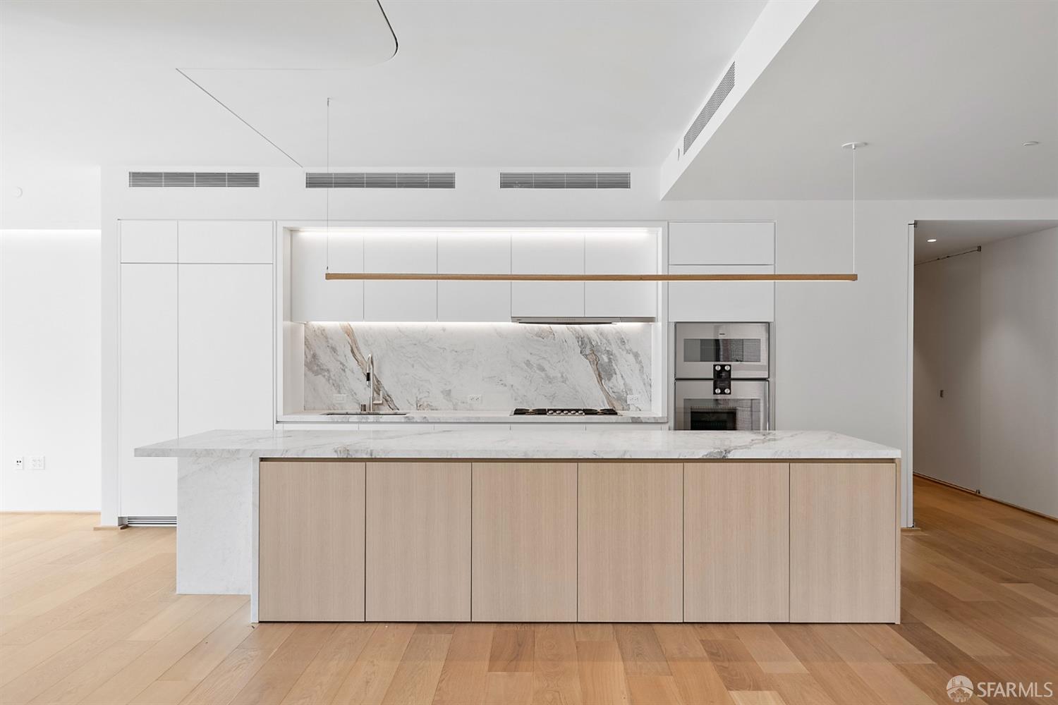 1 Steuart Lane #1903 - Photo 2