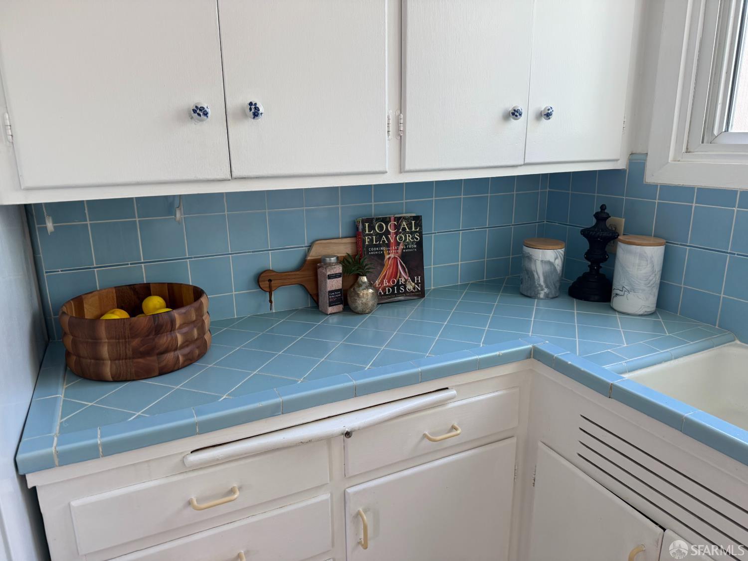 1109 Clayton Street - Photo 5