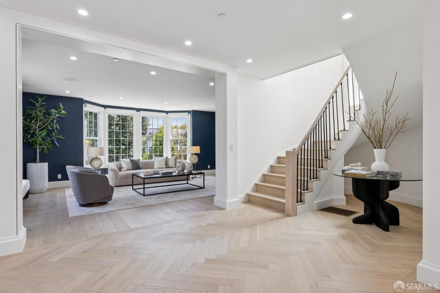 157 28th Avenue - Photo 4