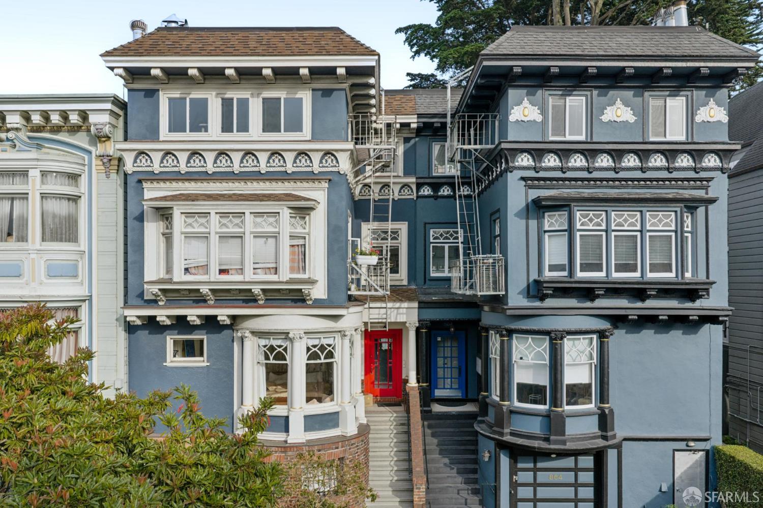 858 Ashbury Street - Main photo